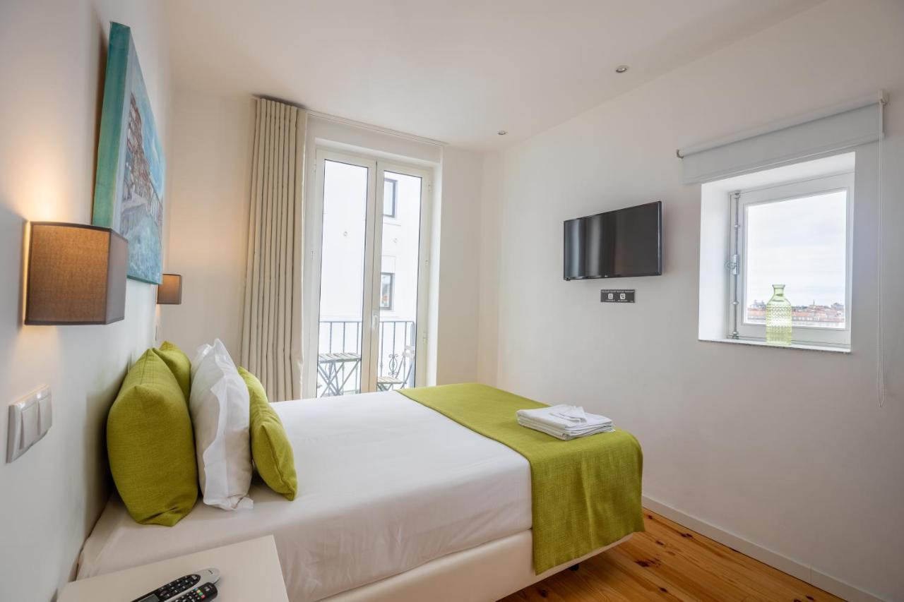 Mystay Porto Batalha Bagian luar foto