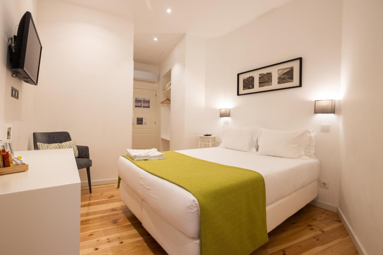 Mystay Porto Batalha Bagian luar foto